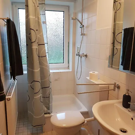 Kleine, Ruhige In Апартаменты Гельзенкирхен